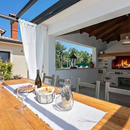Tatil Evi Marchi *